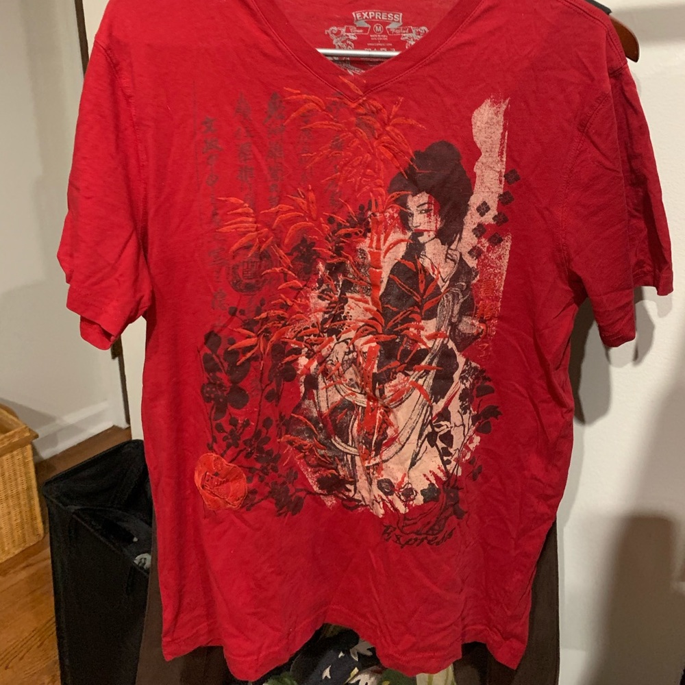 2000s express graphic red tee